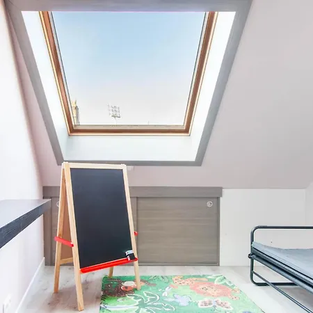 Holiday home Tin Tin A La Near With Garden