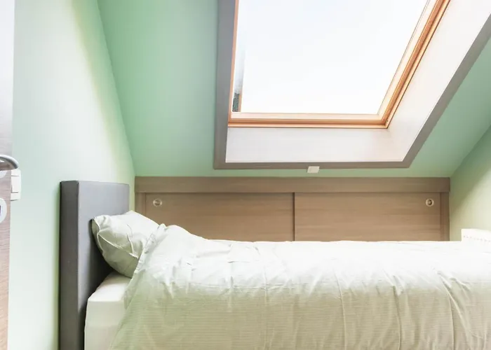 Hébergement de vacances Tin Tin à La Near With Garden