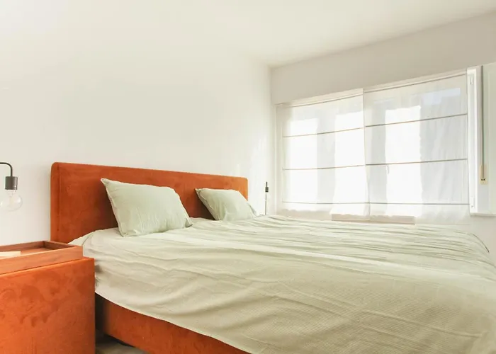 Hébergement de vacances Tin Tin à La Near With Garden *